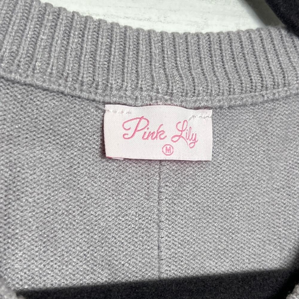 Pink Lily Gray Heart Sweater Oversized Cozy Knit Pullover Size Medium - Picture 4 of 11